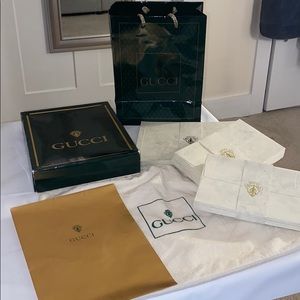 Gucci Stationary